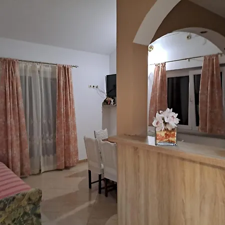Gordana - Two Bedroom With Balcony And Sea View And Garden View Apartament Supetarska Draga