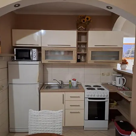 Gordana - Two Bedroom With Balcony And Sea View And Garden View Apartament *