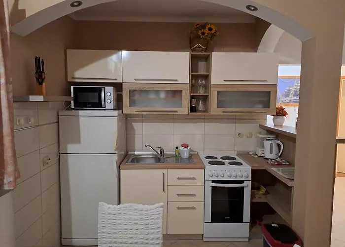 Gordana - Two Bedroom With Balcony And Sea View And Garden View Apartament *