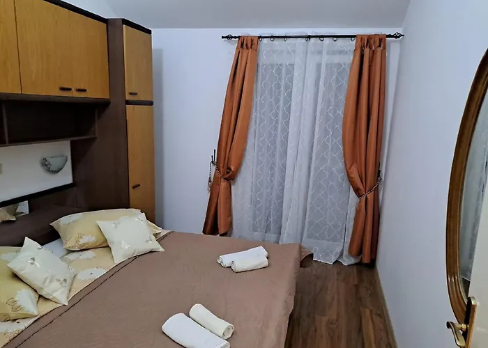 Apartament Gordana - Two Bedroom With Balcony And Sea View And Garden View