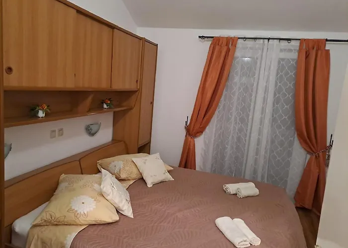 Apartament Gordana - Two Bedroom With Balcony And Sea View And Garden View Supetarska Draga