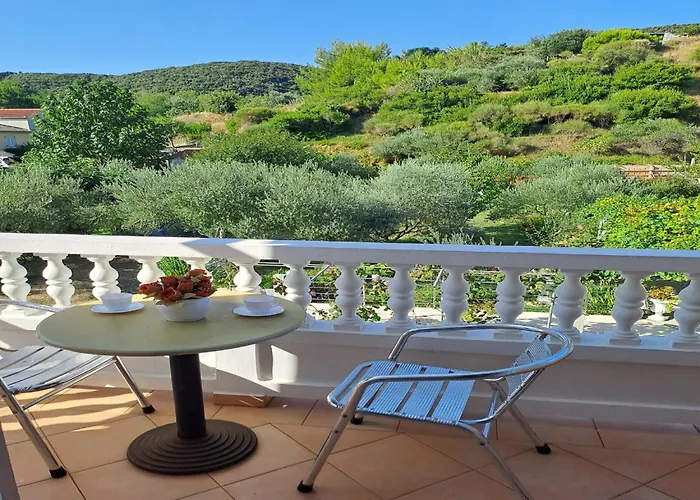Apartament Gordana - Two Bedroom With Balcony And Sea View And Garden View