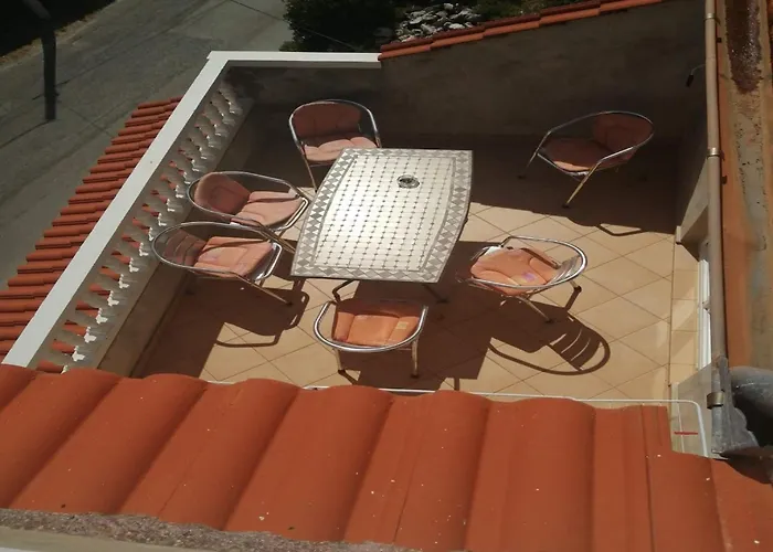 Gordana - Two Bedroom With Balcony And Sea View And Garden View Apartament